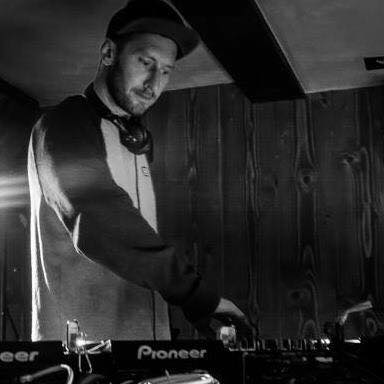 DJ komissar